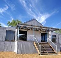 Black Sheep Inn - Australian Directory