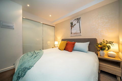 Bliss At Balfours-Heart Of The CBD - Wifi - Nespresso - Netflix - Australian Directory 2