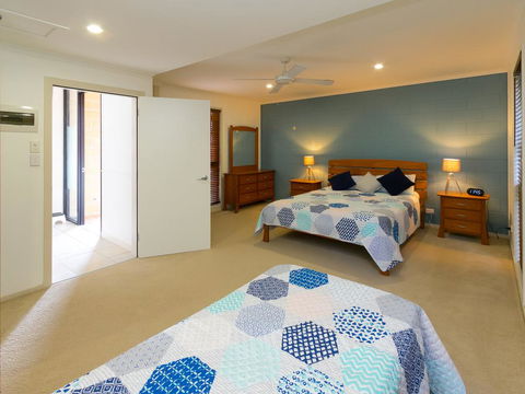 Blue Water Retreat - Downstairs - Australian Directory 0