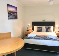 Blue Waters Motel - Australian Directory