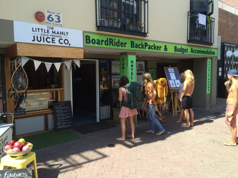 Boardrider Backpackers And Budget Motel - Australian Directory 1