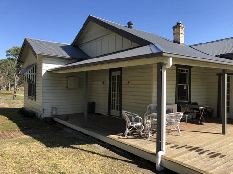 Bobby's Country Rental - Australian Directory 1