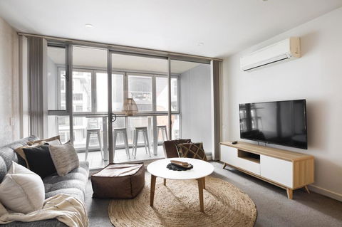 Boho On Morphett-In The Heart Of The CBD - Wifi - Nespresso - Netflix - Australian Directory 1