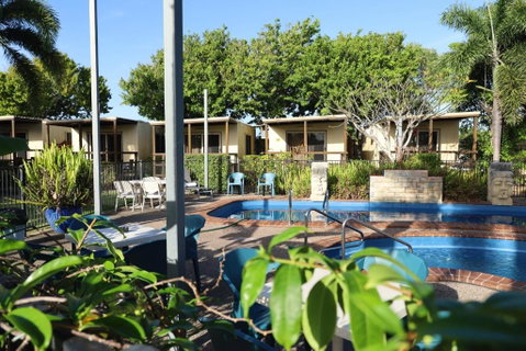 Wongai Beach Hotel - Australian Directory 1