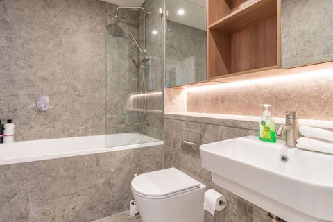 Z3 Close To Sydney CBD 1 Free Car Space Quiet - Australian Directory 3