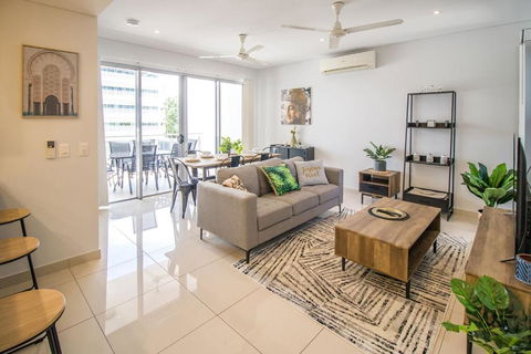 ZEN CENTRAL CBD - Affordable 3-Bdrm Apt In The Heart Of Darwin City - Australian Directory 1