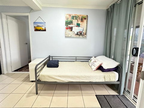 Zen Escape Guest House- Zen Garden Tiny Home, Nooky Studio - Australian Directory 3