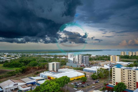 ZEN Pinnacle Penthouse (2) 3-BR Panoramic Retreat - Australian Directory 2