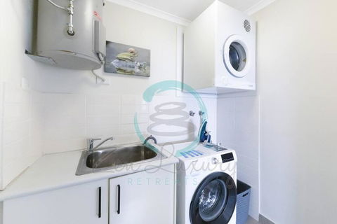 ZEN Pinnacle Penthouse (2) 3-BR Panoramic Retreat - Australian Directory 3