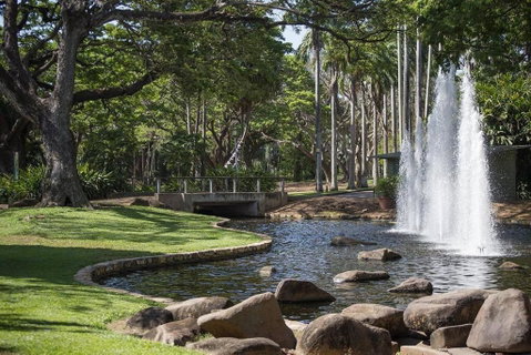 ZEN Westralia: 2-BR Cozy Inner-City Apt Near Shops - Australian Directory 2