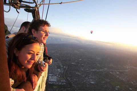 Melbourne Balloon Flights, The Peaceful Adventure - Australian Directory 1