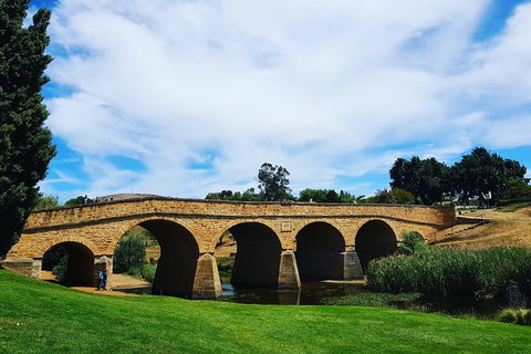 Tasmania 6 Day 'Tour In Circle' - Australian Directory 0