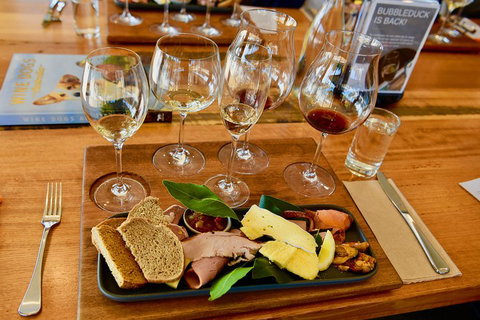 Tasmania 6 Day 'Tour In Circle' - Australian Directory 2