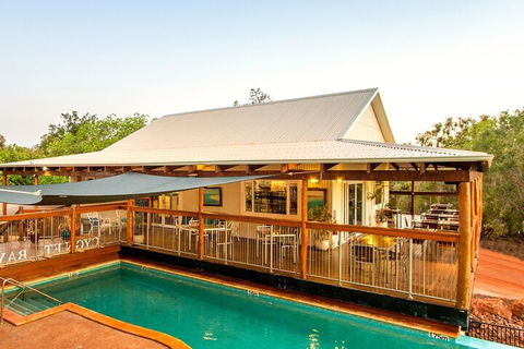 Wet Season Incredible Islands Tour - Horizontal Falls & Cygnet Bay Pearl Farm - Australian Directory 2