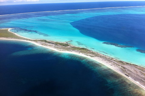 Abrolhos Islands Fixed-Wing Scenic Flight - Australian Directory 1