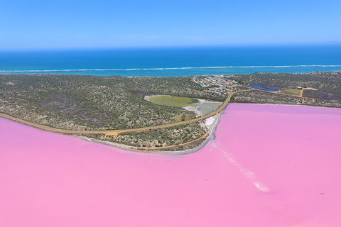 70-minute Pink Lake Scenic Flight - Australian Directory 2