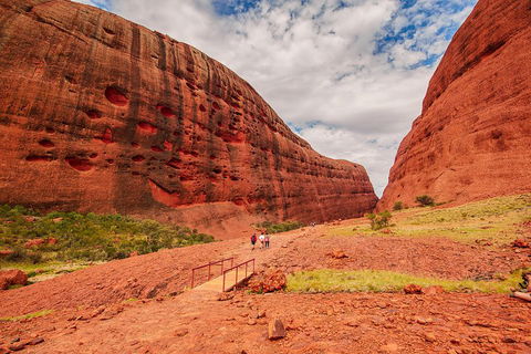 Kata Tjuta Sunrise And Valley Of The Winds Half-Day Trip - Australian Directory 3