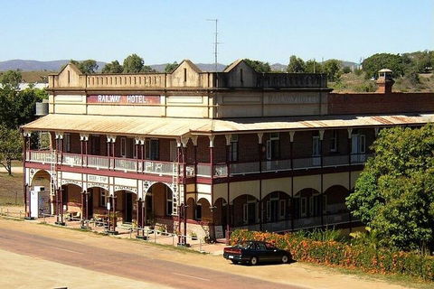 8-Day Outback Experience From Queensland - Australian Directory 2
