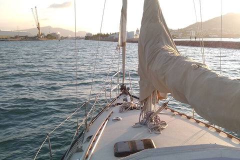 Townsville Small Group Early Morning Sailing Cruise Boat Tour Charter Hire - Australian Directory 1