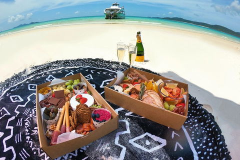 Reef & Whitehaven Landing - Australian Directory 2