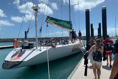 2-Night Whitsundays Sailing Cruise Incl. Whitehaven Beach & Great Barrier Reef - Australian Directory 0