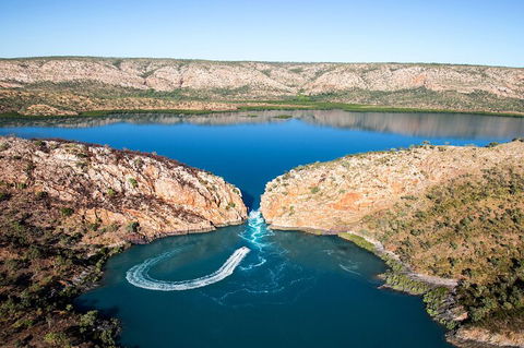Buccaneer Explorer - Australian Directory 4