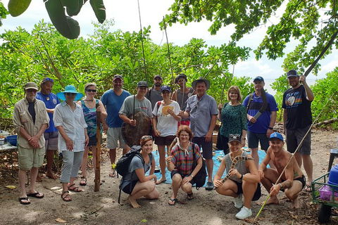 Daintree Dreaming Traditional Aboriginal Fishing From Cairns Or Port Douglas - Australian Directory 2