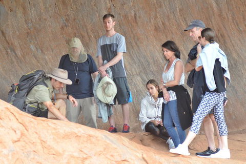 Uluru Small Group Tour Including Sunset - Australian Directory 2