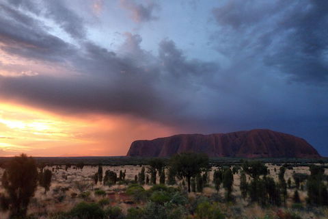 Uluru Small Group Tour Including Sunset - Australian Directory 4