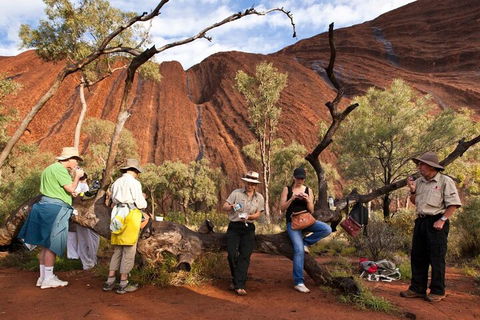 Full Uluru Base Walk At Sunrise Including Breakfast - Australian Directory 5