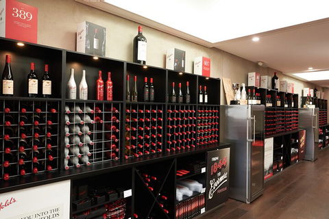 Penfolds Barossa Valley: Make Your Own Wine - Australian Directory 2