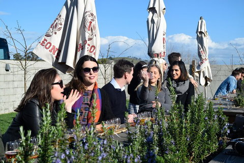 Canberra - Southern Highlands Winery Tour - Australian Directory 1