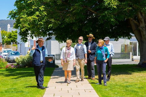 Grand Hobart Walking Tour - Australian Directory 2
