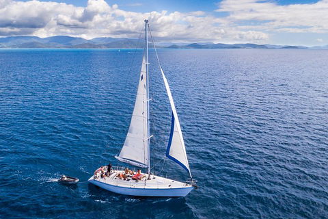 2 Night Small Group Whitsundays Sailing Adventure Aboard Mandrake - Australian Directory 3