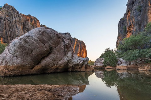 Windjana Explorer - Australian Directory 1