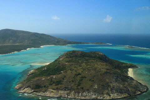 The Whitsunday Express Scenic Flight - 25 Minutes - Australian Directory 0