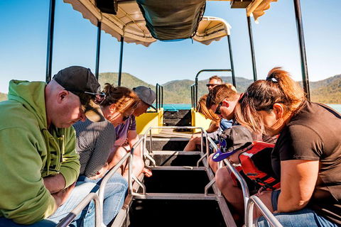 Airlie Beach Glass Bottom Boat Tour - Australian Directory 0