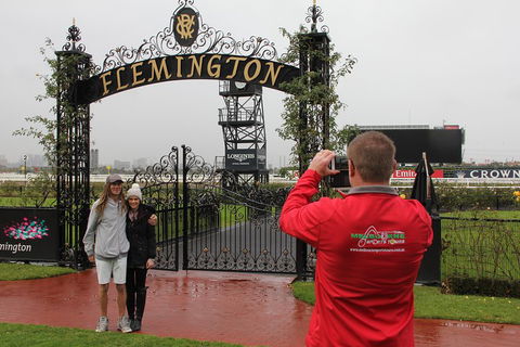 Full-Day Sports And Beer Tour Of Melbourne With Lunch - Australian Directory 0