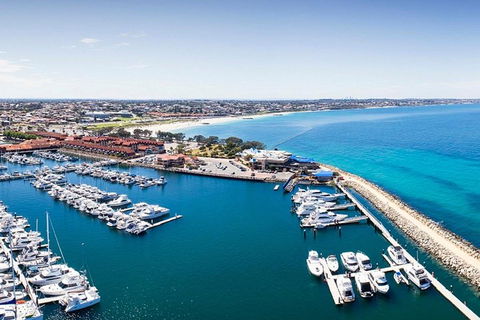 Glass Bottom Boat & Entry At AQWA - Australian Directory 2