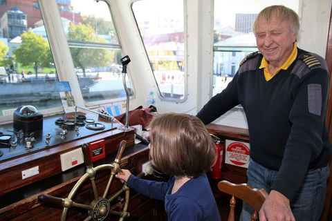 Derwent River Historic Harbour Cruise From Hobart - Australian Directory 4